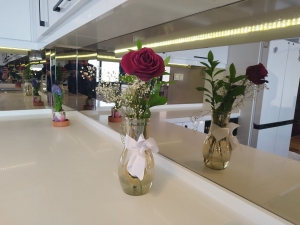 �stanbulda Tezgah aras� ayna kaplama